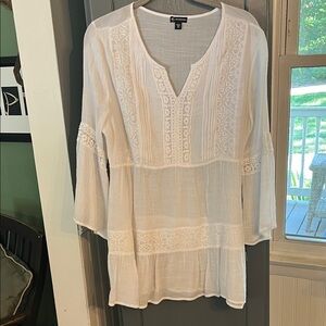 New Directions White Lace Tunic